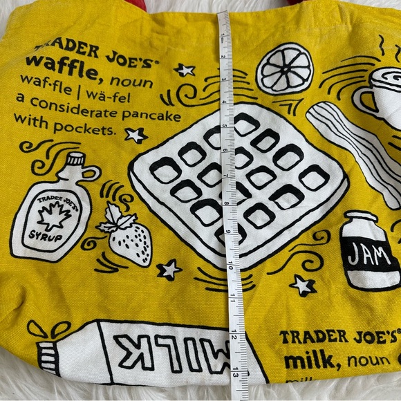 Trader Joe’s Reusable Tote Bag - Picture 8 of 10